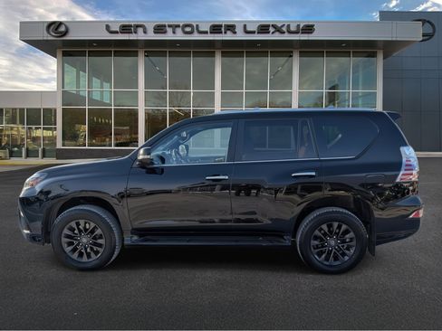 Used 2023 Lexus GX 460 Premium w/ Premium Package image 6