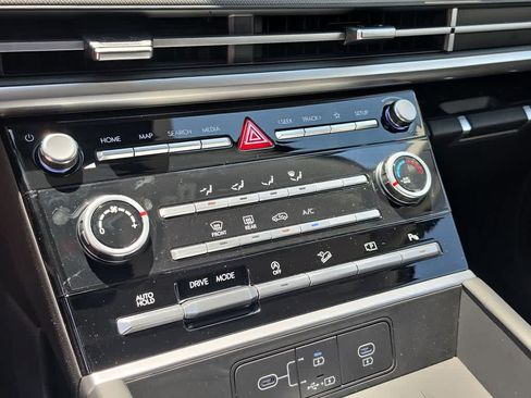 New 2026 Hyundai Santa Fe SE FWD image 31