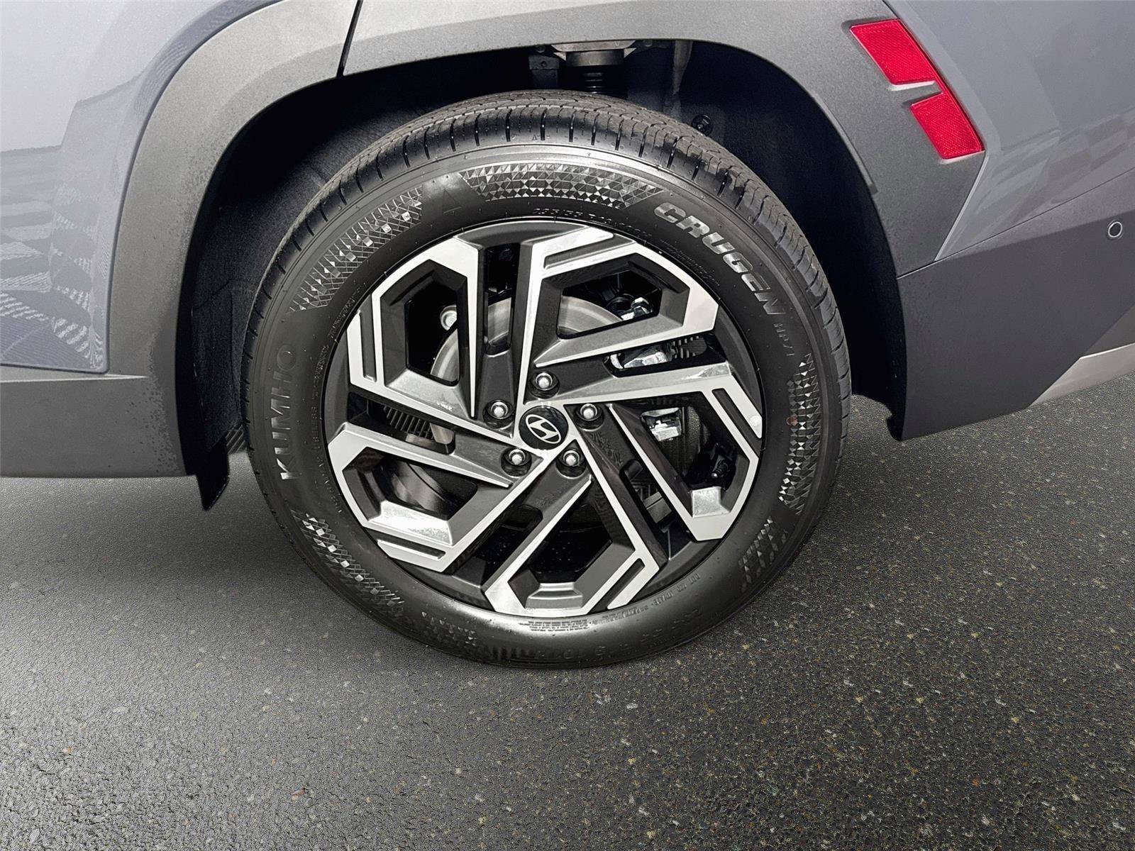 New 2026 Hyundai Tucson Limited FWD image 33