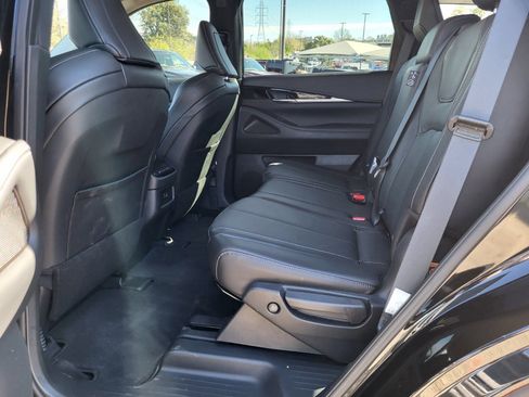 Used 2025 INFINITI QX60 Pure image 15