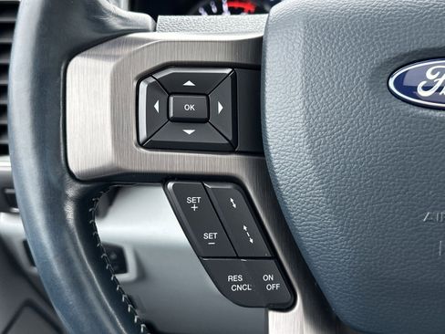 Used 2022 Ford F450 Limited w/ FX4 Off-Road Package image 22