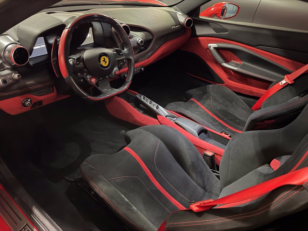 Used 2020 Ferrari F8 Tributo RWD image 16