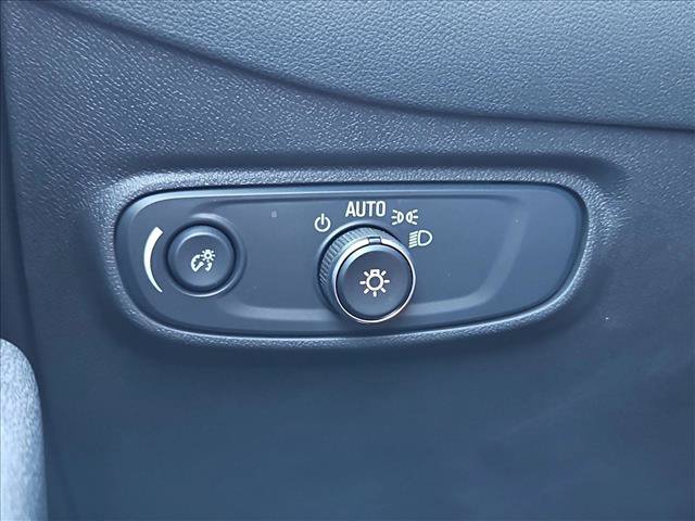 Used 2024 Chevrolet Equinox LT FWD image 17