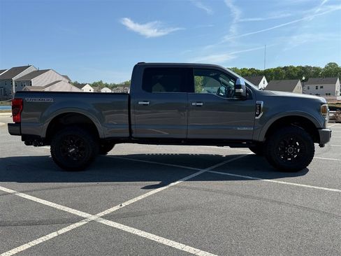 Used 2021 Ford F350 Platinum w/ Tremor Off-Road Package image 6