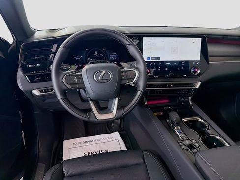 Certified 2025 Lexus RX 450h AWD w/ Convenience Package image 25