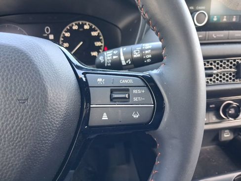 Used 2024 Honda HR-V Sport image 27