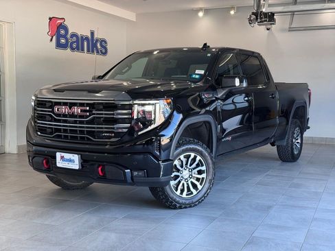 Certified 2023 GMC Sierra 1500 AT4 w/ AT4 Premium Package image 2