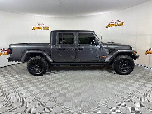 Used 2021 Jeep Gladiator Overland w/ Popular Equipment Package AWD/4WD image 7