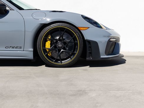 Certified 2025 Porsche 718 Cayman GT4 RS RWD image 11