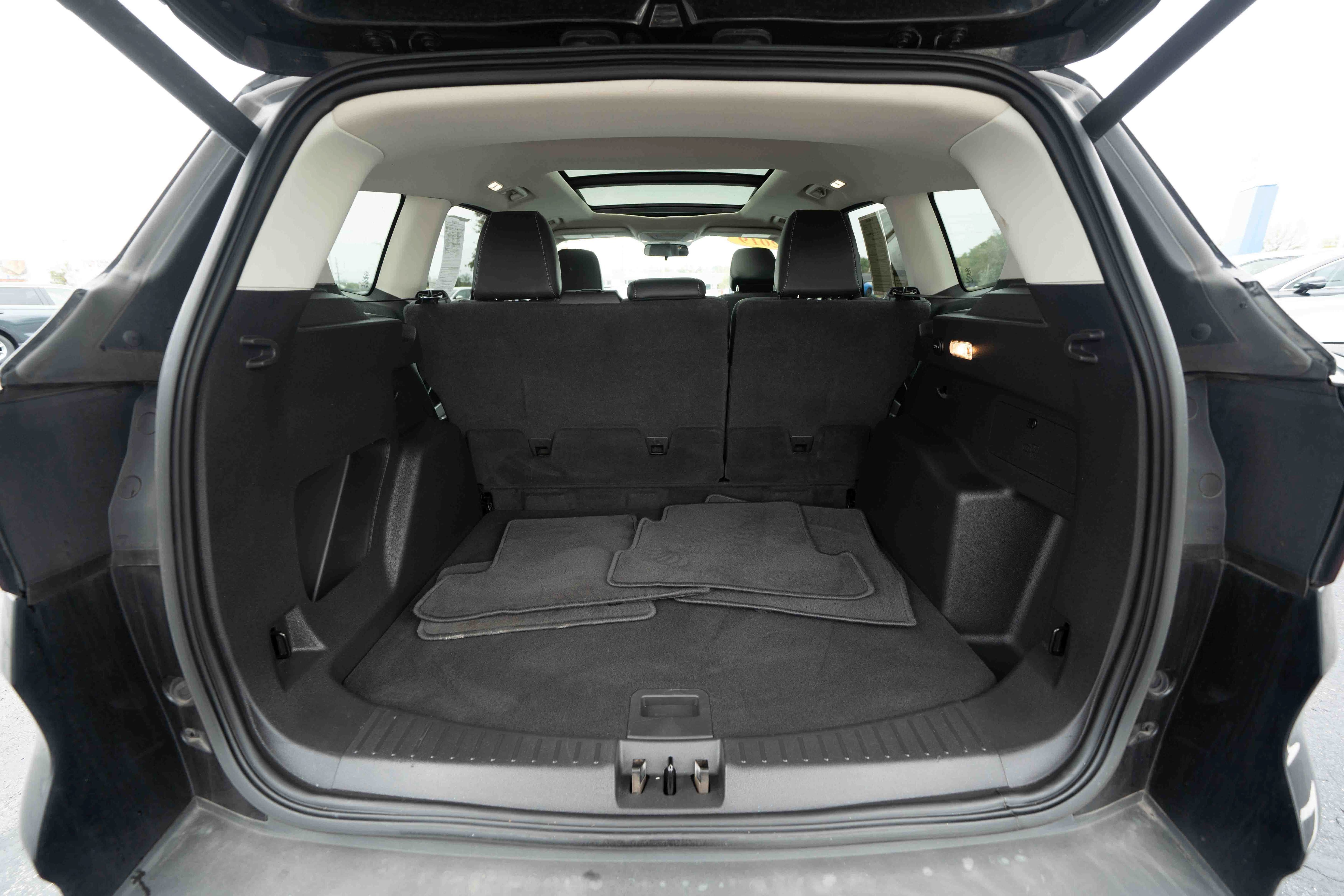 Used 2019 Ford Escape SEL AWD/4WD image 28