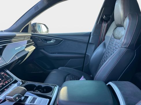 Used 2024 Audi RS Q8 image 24