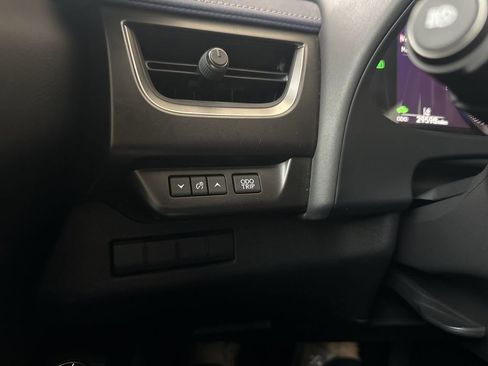 Used 2021 Lexus UX 250h w/ Premium Package image 17