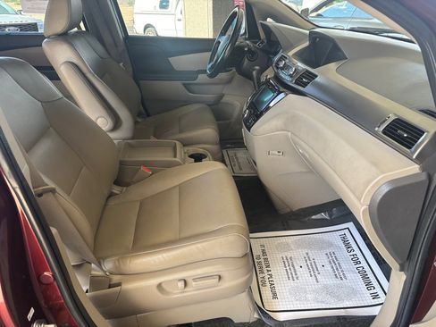 Used 2016 Honda Odyssey EX-L image 35