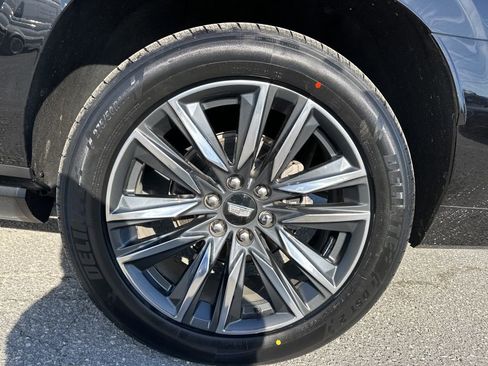 Used 2023 Cadillac Escalade ESV Sport Platinum image 35