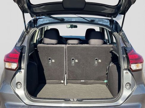Certified 2023 Nissan Kicks SV FWD image 12