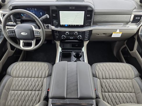 New 2026 Ford F450 Platinum w/ Platinum Plus Package image 28