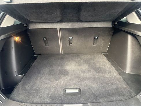 Used 2024 Chevrolet Trax ACTIV w/ Sunroof Package image 12