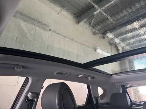 Used 2016 Hyundai Tucson Limited w/ Option Group 03 FWD image 4