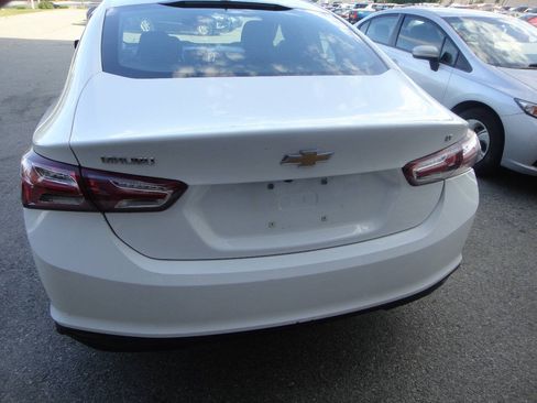 Used 2019 Chevrolet Malibu LT FWD image 5