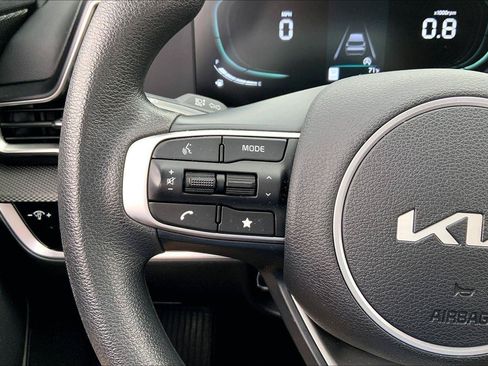 Used 2024 Kia Sportage LX FWD image 15