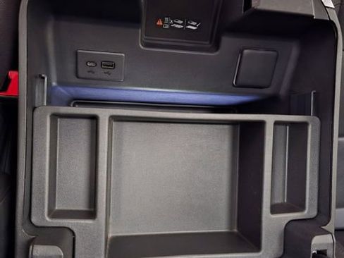 Used 2022 GMC Sierra 1500 SLT w/ SLT Premium Plus Package image 29