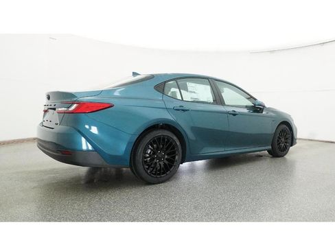 New 2026 Toyota Camry LE image 25