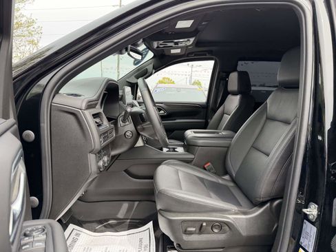 Certified 2023 Chevrolet Tahoe Z71 w/ Luxury Package AWD/4WD image 11