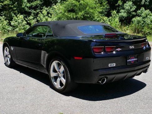 Used 2011 Chevrolet Camaro SS w/ RS Package RWD image 7