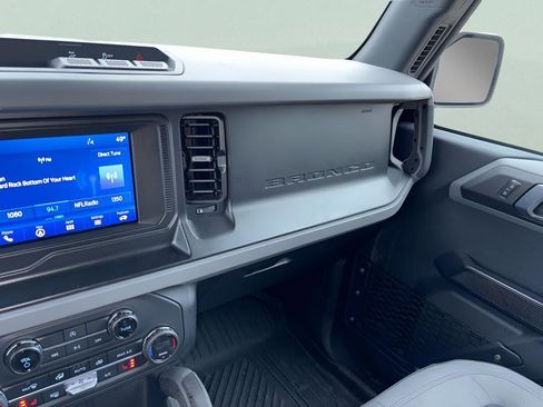 Used 2023 Ford Bronco Big Bend image 27
