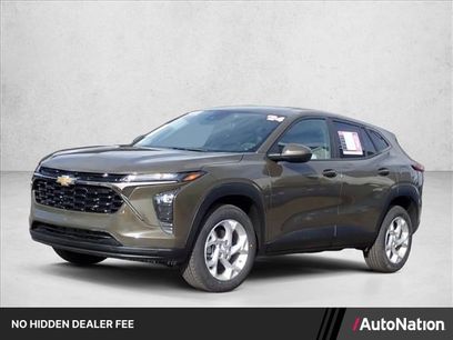 Used 2024 Chevrolet Trax LS w/ LS Convenience Package