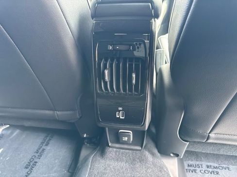 New 2026 Jeep Compass Latitude AWD/4WD image 20