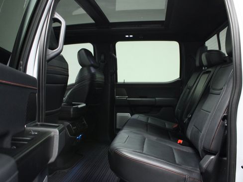 Used 2025 Ford F150 Raptor AWD/4WD image 13