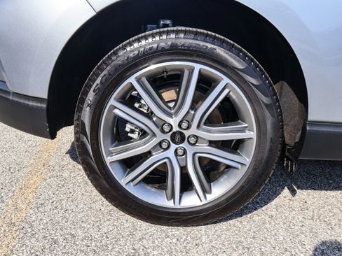 Used 2024 Ford Edge Titanium w/ Equipment Group 301A AWD/4WD image 35
