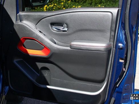 Used 2022 Nissan Frontier PRO-4X w/ Technology Package image 35