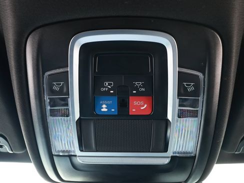 Used 2024 RAM 1500 Laramie RWD image 20