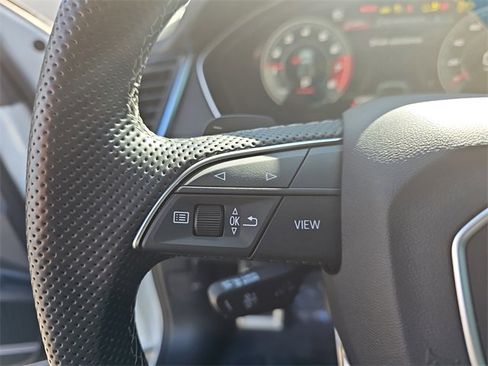 Used 2023 Audi SQ5 Premium Plus w/ Premium Plus Package image 17