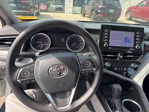 Used 2023 Toyota Camry LE AWD/4WD image 7