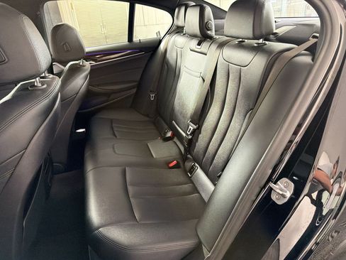Used 2019 BMW 530e RWD image 20