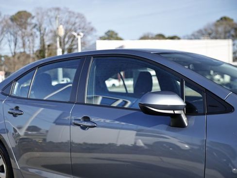 Used 2024 Toyota Corolla LE image 11