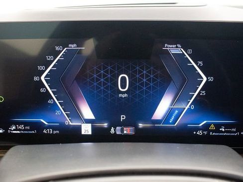 Used 2025 BMW X5 xDrive50e image 25