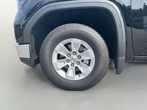 Used 2025 GMC Sierra 1500 Pro w/ Pro Value Package RWD image 11