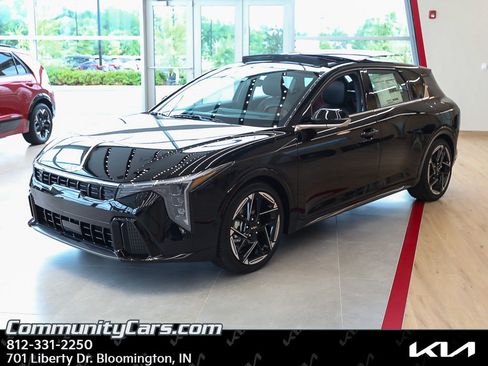 New 2026 Kia K4 GT-Line w/ GT-Line Premium Package FWD image 2