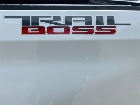 Used 2024 Chevrolet Silverado 1500 LT Trail Boss w/ Protection Package AWD/4WD image 56
