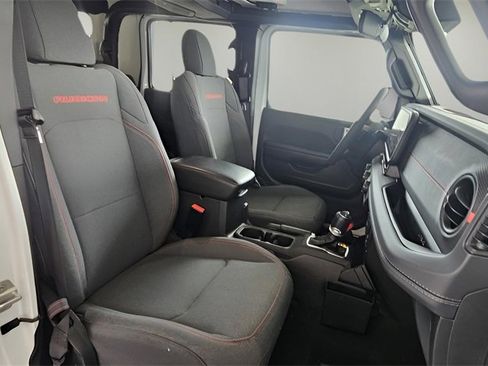 Used 2024 Jeep Gladiator Rubicon image 25