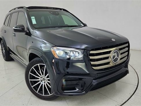 Used 2025 Mercedes-Benz GLS 450 4MATIC image 95