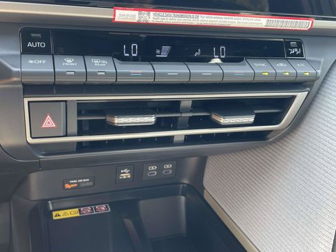 Used 2026 Toyota Camry SE w/ Multimedia Upgrade Package FWD image 18