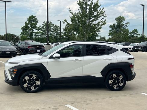 Used 2024 Hyundai Kona SEL FWD image 6