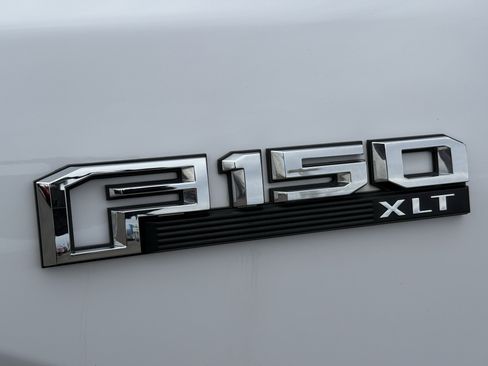 Used 2015 Ford F150 XLT w/ Equipment Group 301A Mid image 10