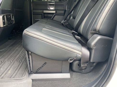 Certified 2022 Ford F350 Platinum w/ Tremor Off-Road Package AWD/4WD image 15