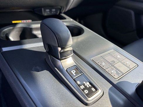 Used 2025 Lexus UX 300h FWD w/ Accessory Package (Z2) image 20